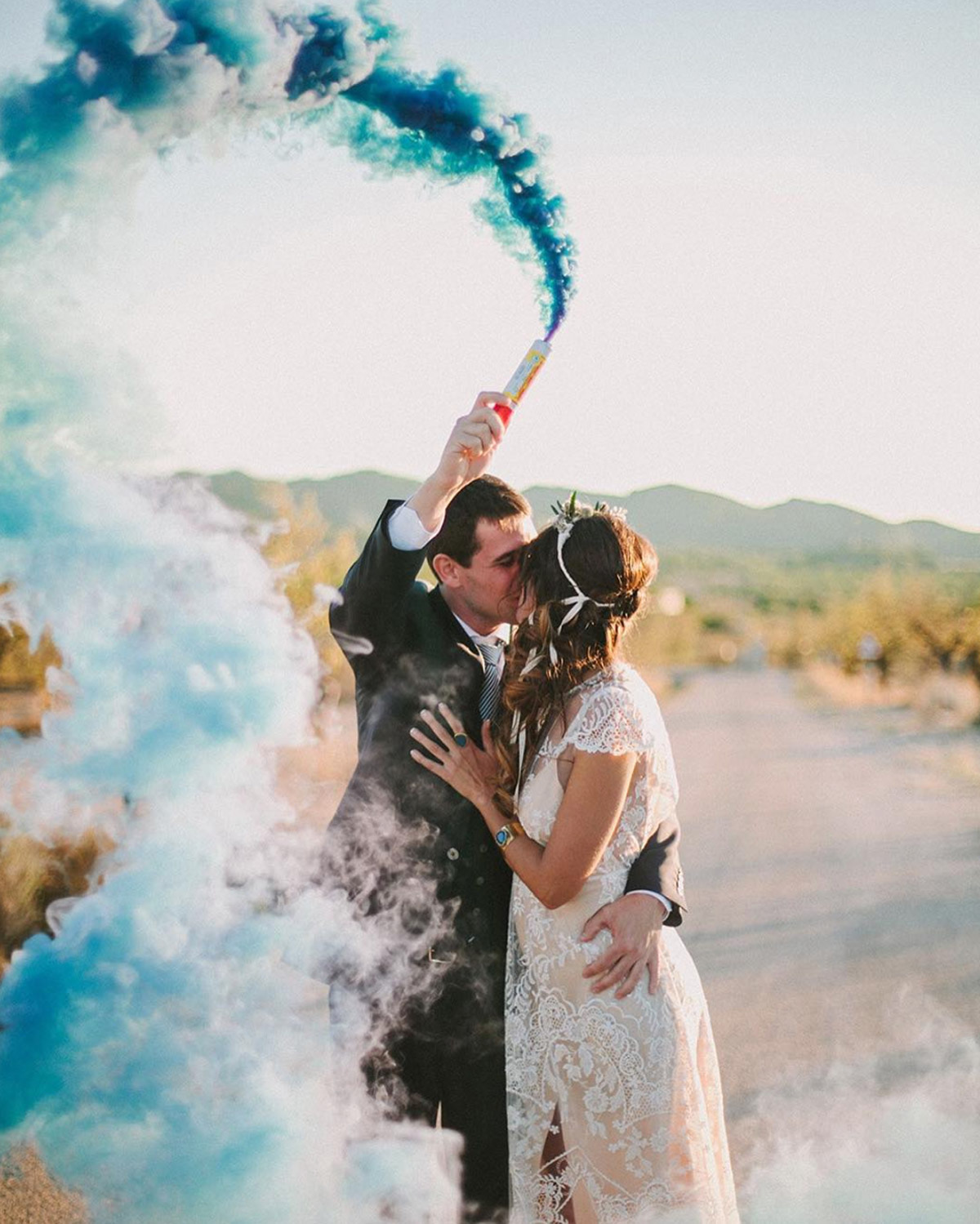 Isaac Loco Agotamiento Momentos para utilizar el humo de color en tu boda – El Blog de This Is Kool