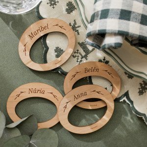Servilletero de madera personalizado 2