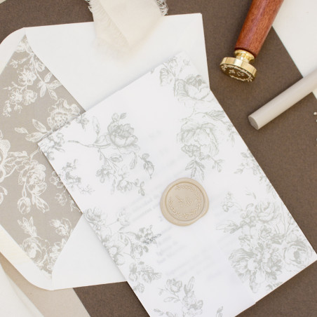 invitación de boda estilo Bridgerton con ornamentos románticos con sello de lacre