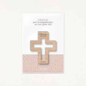 Packaging con bolsa transparente y soporte impreso con el mensaje "Gracias por acompañarnos en este gran día"