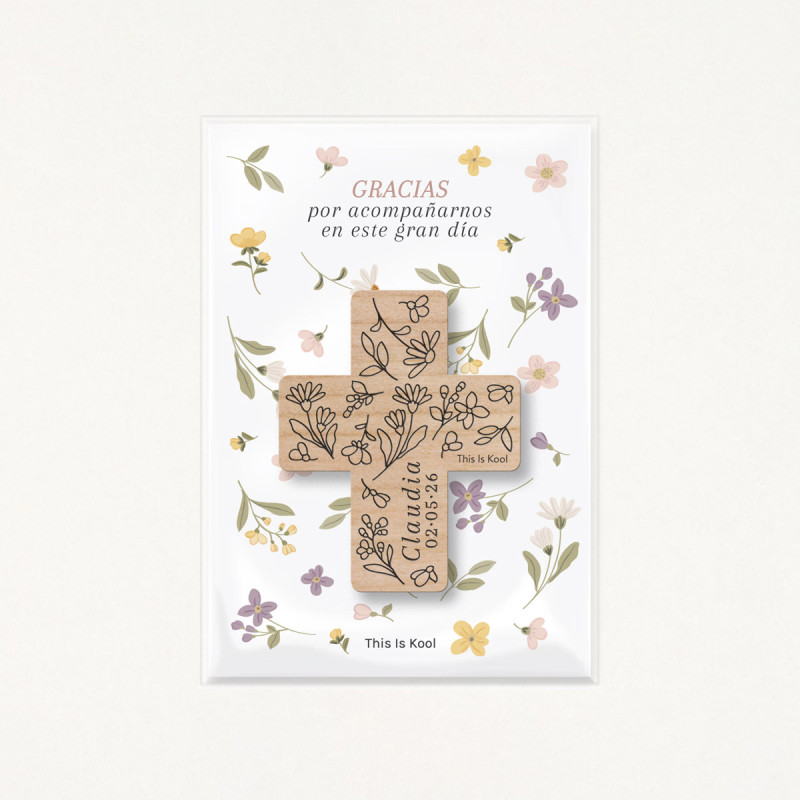 Packaging con bolsa transparente y soporte impreso con el mensaje "Gracias por acompañarnos en este gran día"
