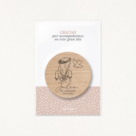 Packaging con bolsa transparente y soporte impreso con el mensaje "Gracias por acompañarnos en este gran día"