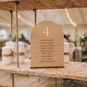 Lista mesa boda MADERA