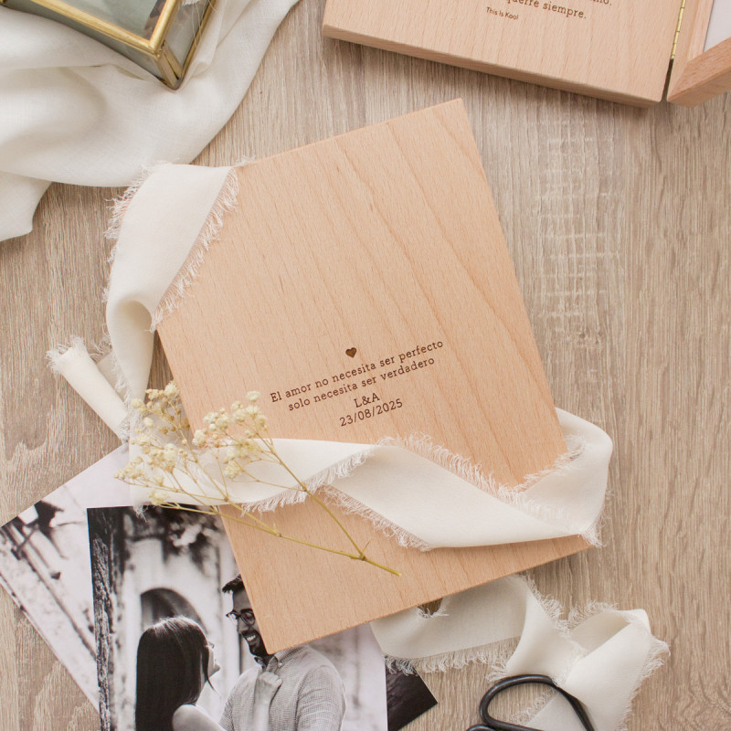 Marc personalitzat per regalar als pares i avis el dia del casament