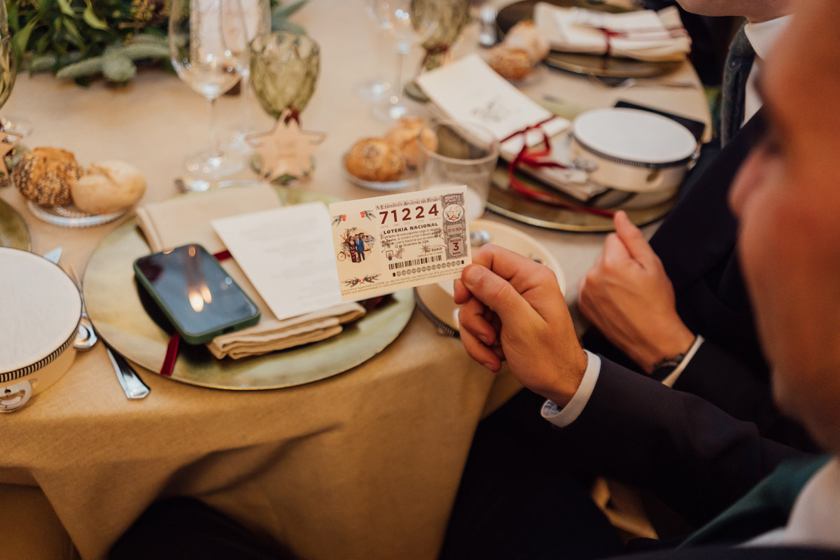 Lotería para regalar a invitados de boda con la fecha